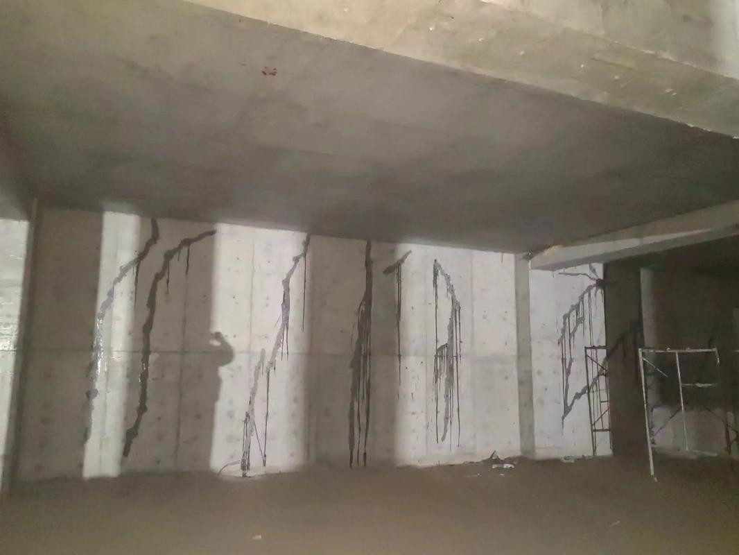 大同城区裂缝堵漏